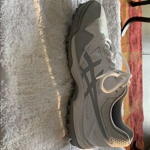 ASICS -Gel Lethal MP7 Turf Shoes Size 6 1/2 Women
